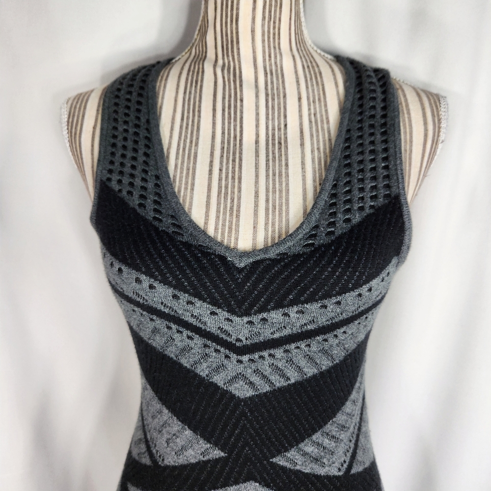 Mossimo Black & Grey Perforated Accents Long Tank Dress Size XSmall - Picture 2 of 8